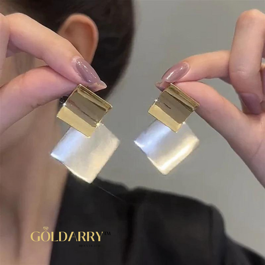 Carly Earrings